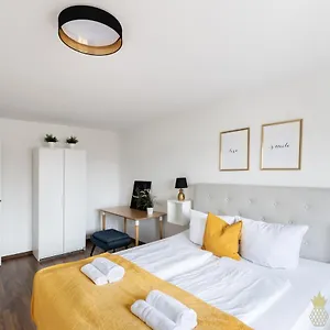 Pineapple Mitte Iii - Free Parking Appartement